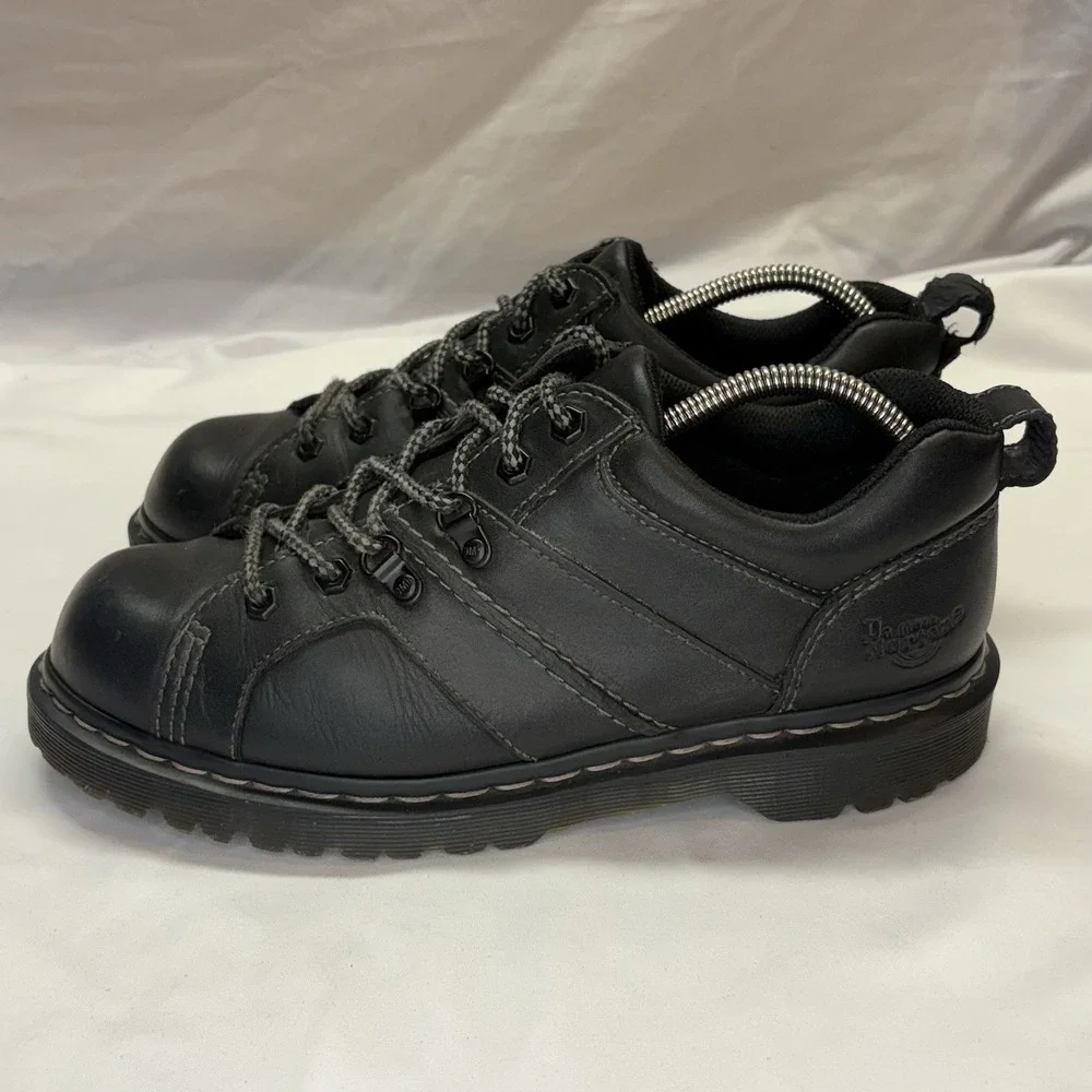 Dr. Martens excellent preowned